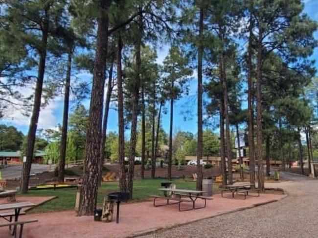 The Nook Pinetop Exterior photo